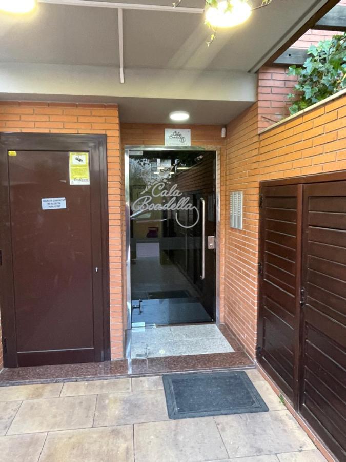 Seahomes Vacations, Fenals Beach&Chic, Pk, Top Apartment Full Equipped リョレート・デ・マル エクステリア 写真